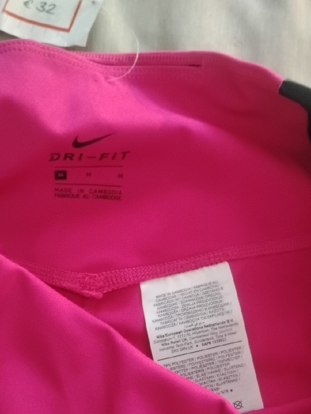 Nike Hot Pink Athletic Leggings - Picture 4 of 6